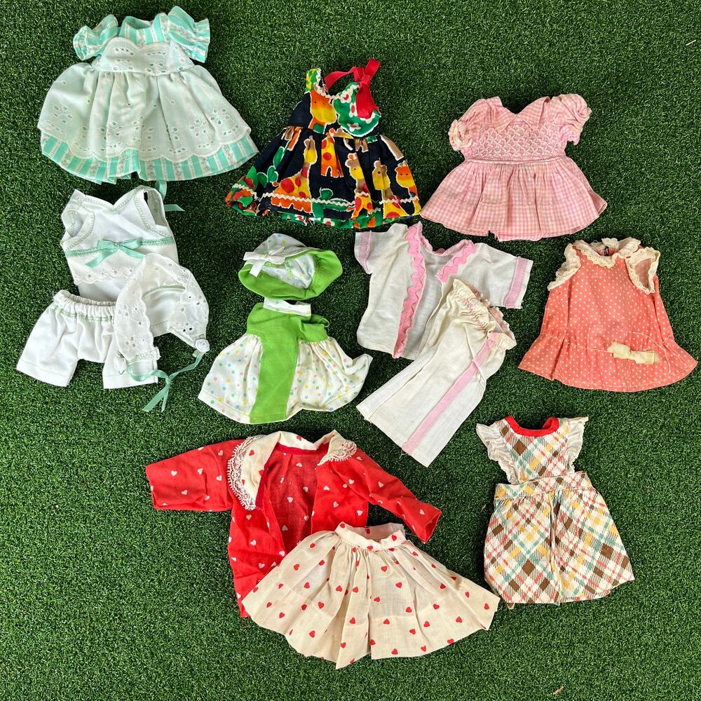 Vintage Lot of Baby Doll Dress Hats & Outfits